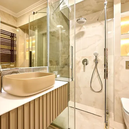 Beach Bliss Apartment In Infinity Beach Resort Parking Mamaia Exterior photo